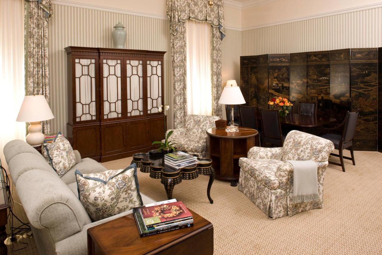 Capital Hotel Литъл Рок Екстериор снимка