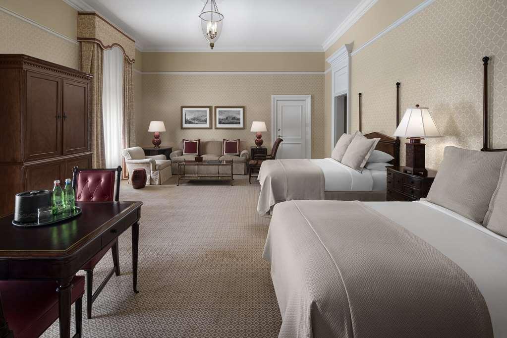 Capital Hotel Литъл Рок Стая снимка